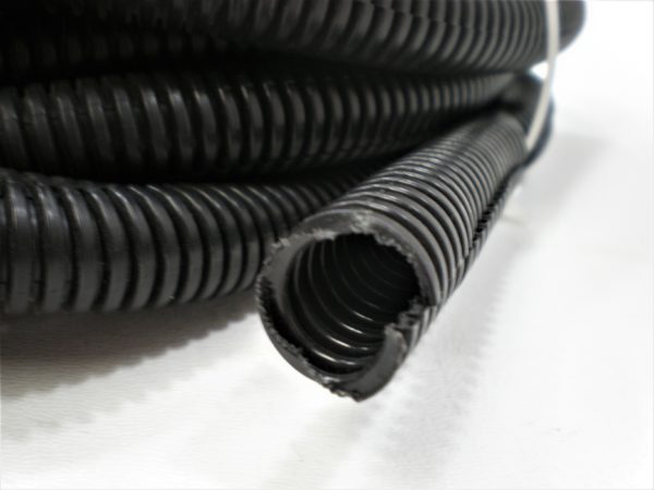 erik-corrflextube-asdfkl-1-7-scaled