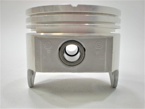 erik-ap-cast-piston-oijhbvtyujigjsdvfbghjkrtyuifg-1-4-scaled