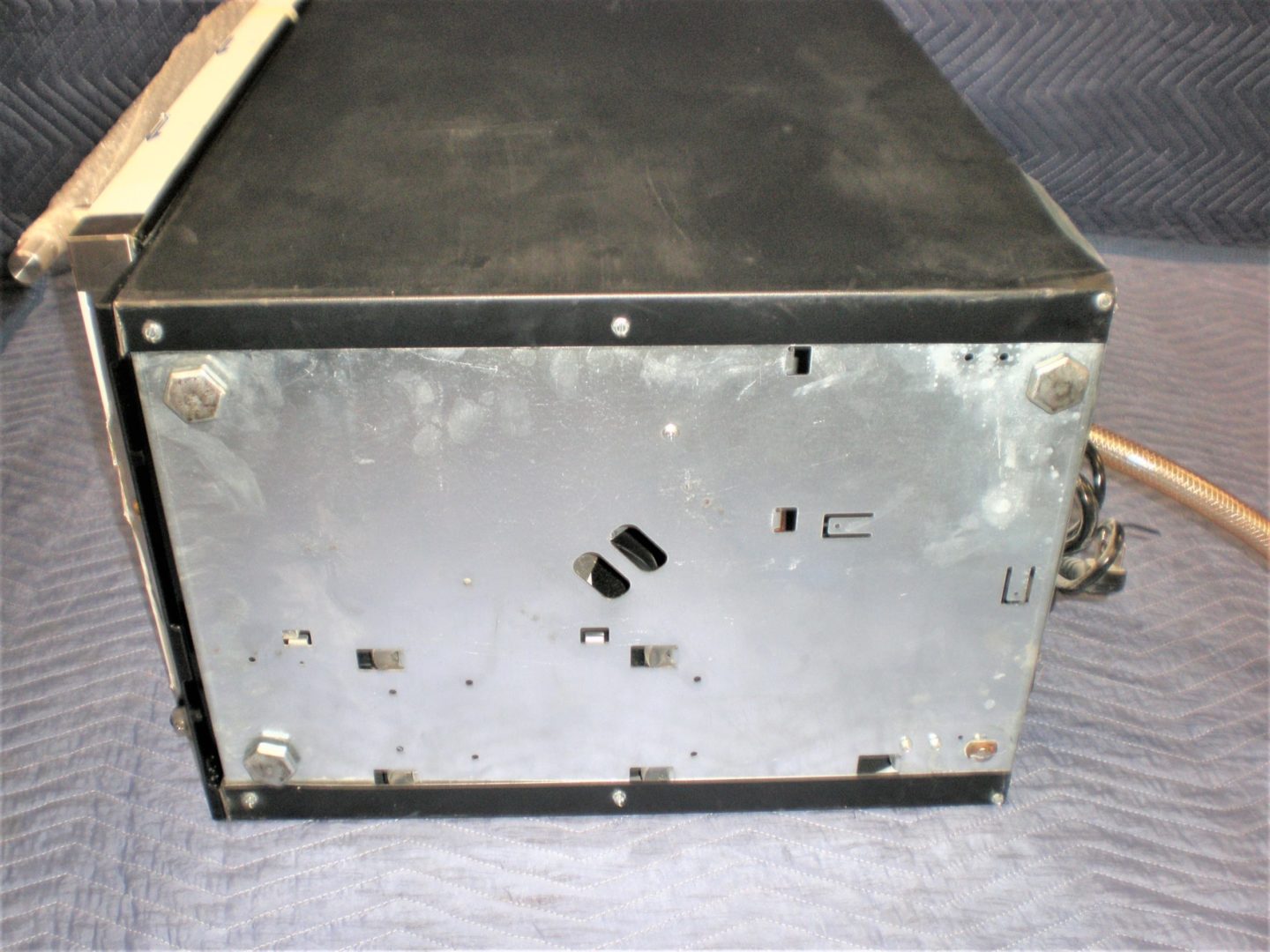 ULine CLR2160S01 Indoor BuiltIn Clear Ice Maker *15" x 231/4" x 34