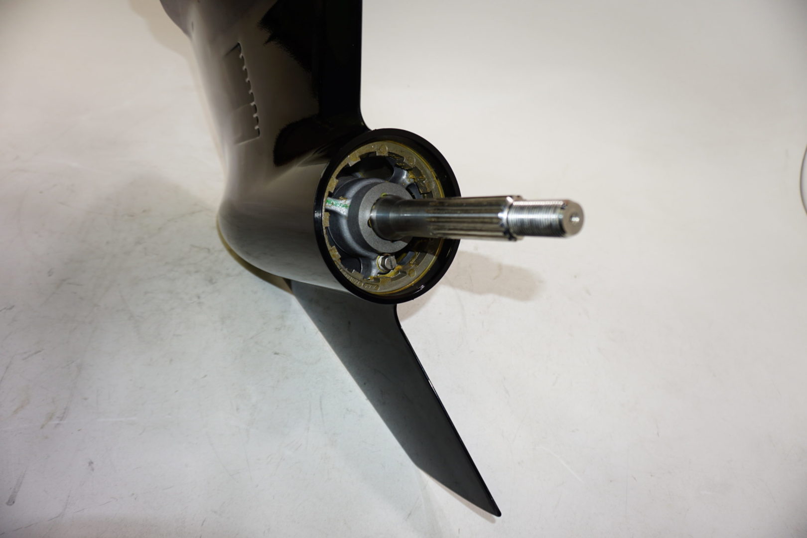 mercury-verado-200-300hp-20-6-cyl-1-751-standard-rotation-lower-unit-gearcase-_md_10-6-20-eorigjepiogjwepogjiwepojiweproigjeprip-10-