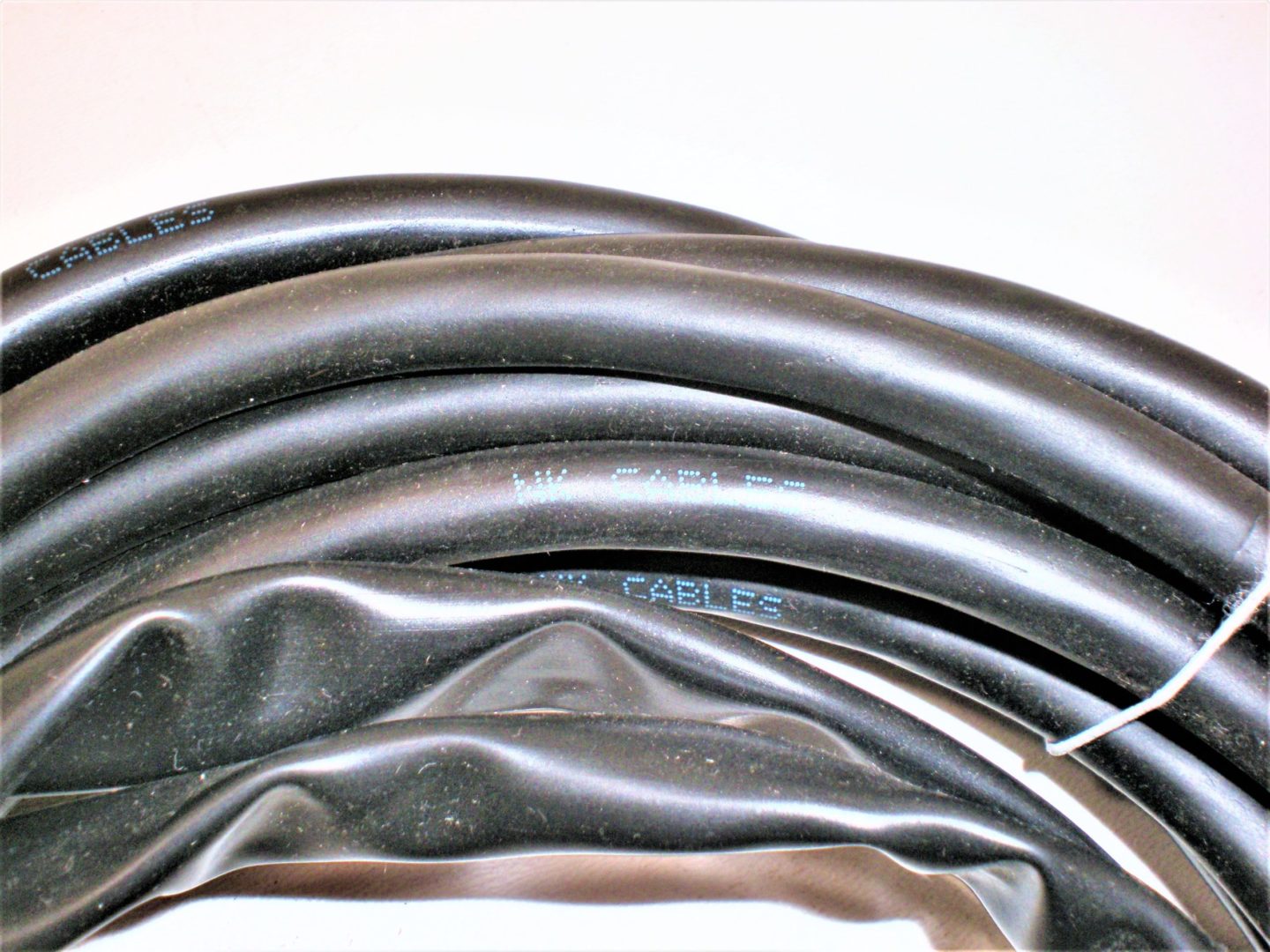 erik-cable-trunk-volvo-dfghjpoiqwert-1-4-scaled