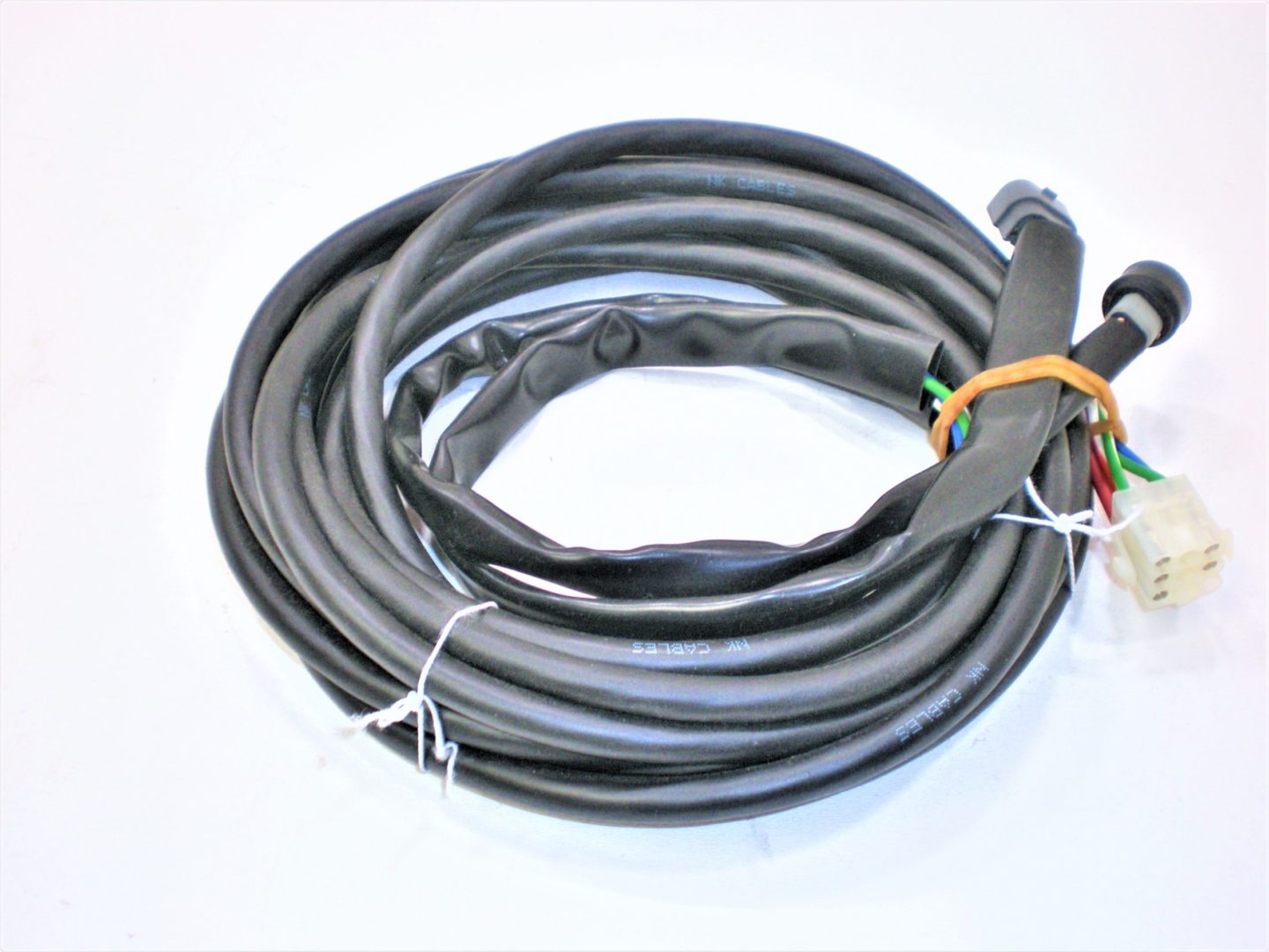 erik-cable-trunk-volvo-dfghjpoiqwert-1-8-scaled