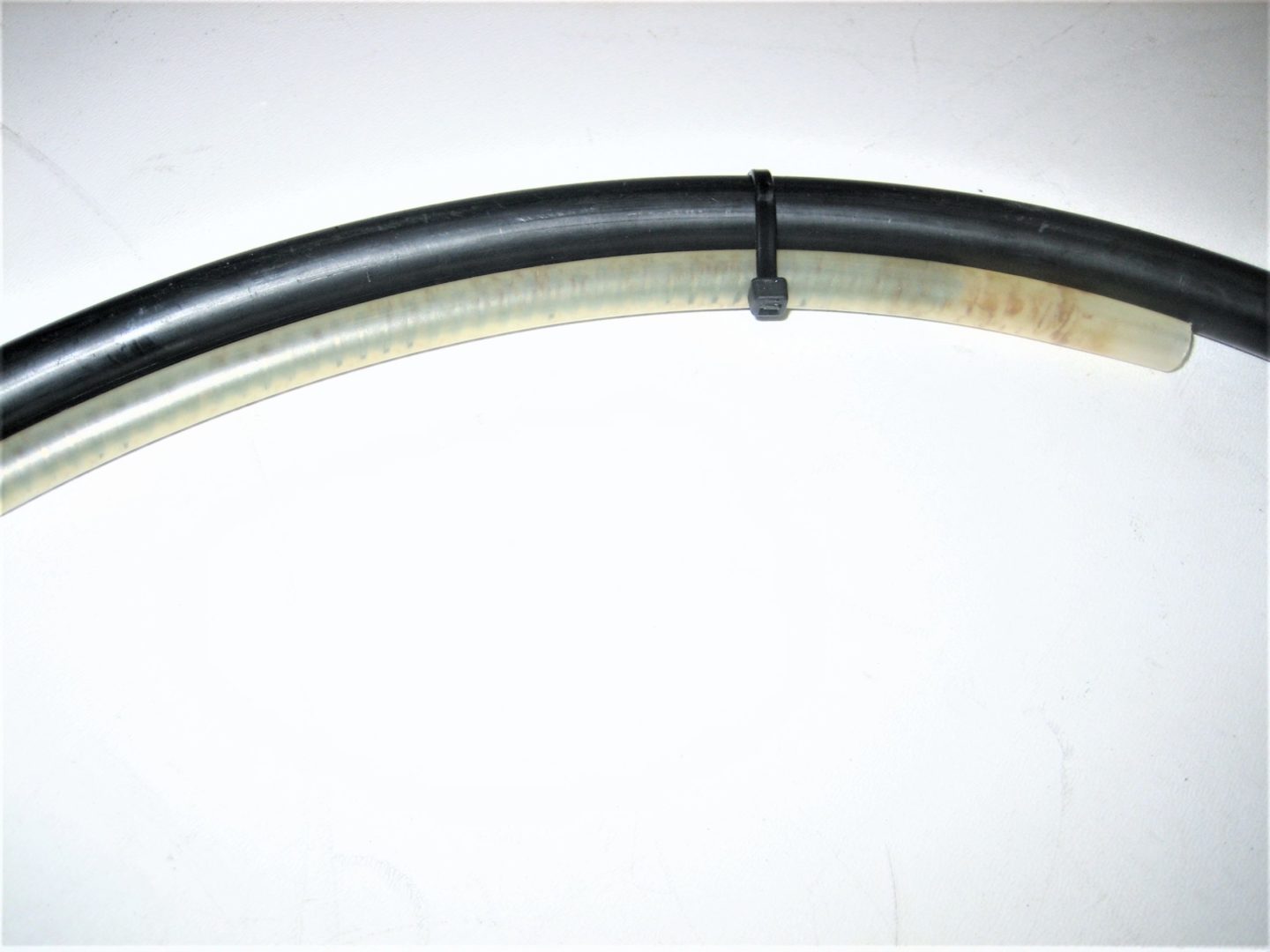 erik-uflex-m-x-cable-sdfgxcvbndfghf-1-7-scaled