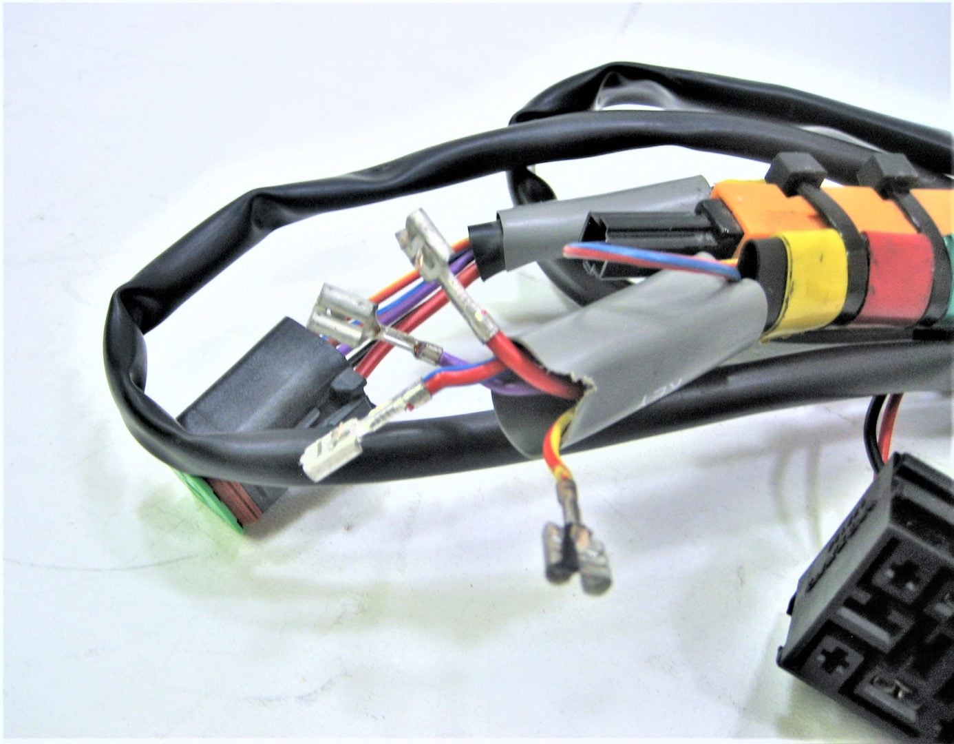 erik-volvo-harness-asdfgcvbndff-1-9