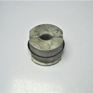 erik-kent-moore-j-fghjkjhgdfgpoi-1-2