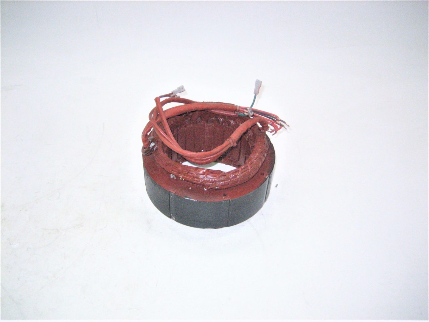 erik-mase-stator-lkjhmnbvdfgjh-1-3-scaled