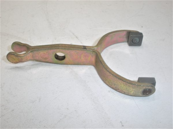mickel-dhanoolal-lever-aslkfjskfjaslkfjsalkfjaskljdflskadfjls-1-3-scaled