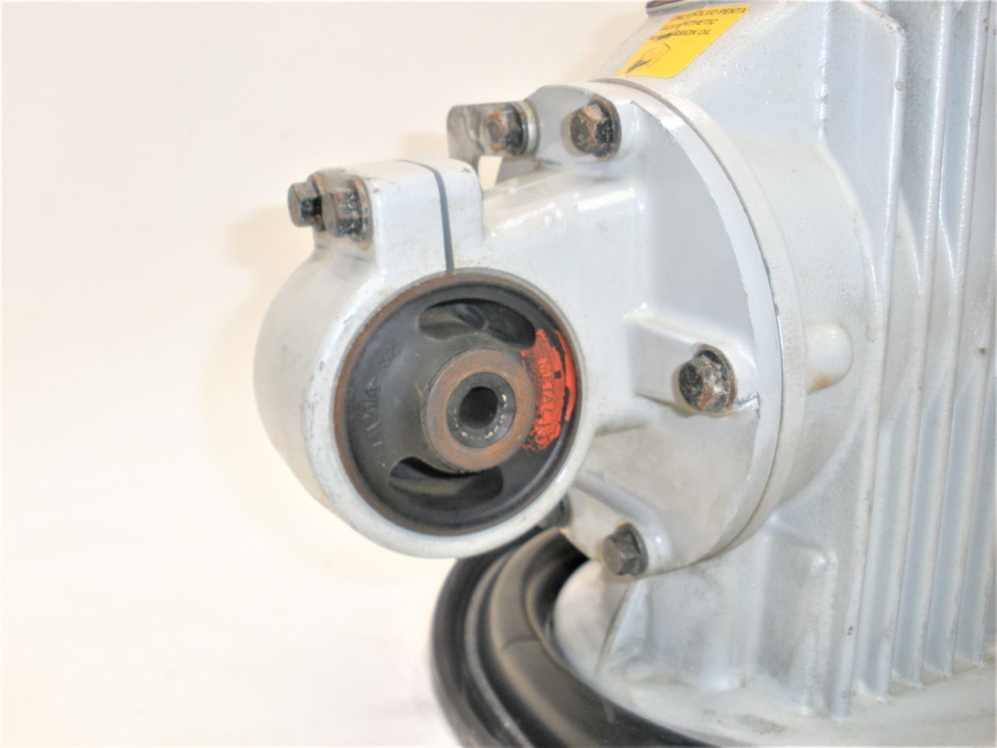 Volvo Penta 3856828 120S-E Marine Engine Motor Saildrive