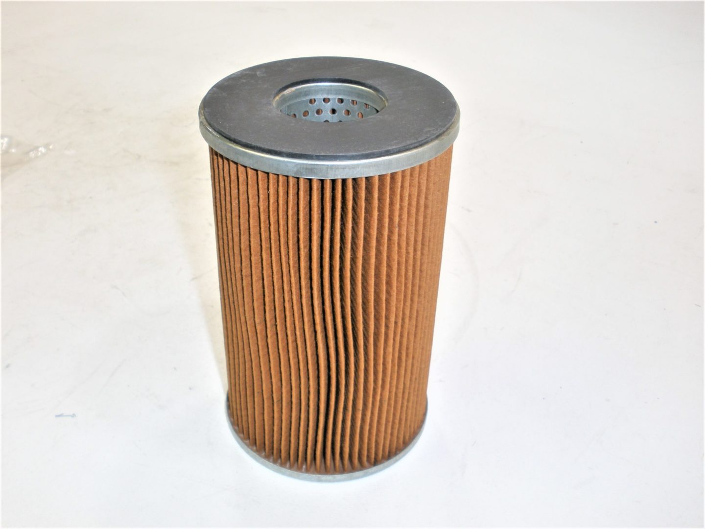 mickel-dhanoolal-oil-filter-slkfjsdkfjriojeoiwgjpeorigjpoeigjpe-1-2-scaled