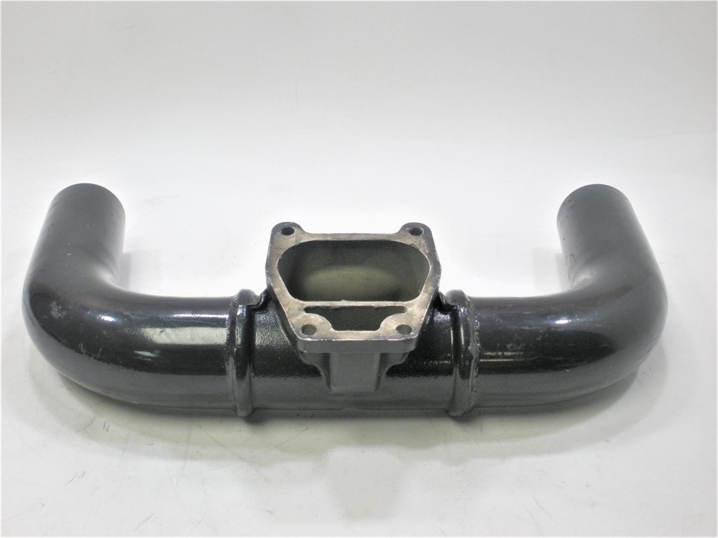 mickel-dhanoolal-volvo-penta-exhaust-y-pipe-no-number-lkjasdfuqwermidcfkwleliquwerhfgiou-1-11-scaled