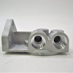 crusader-oil-filter-header-r079066_eh_982020-4-