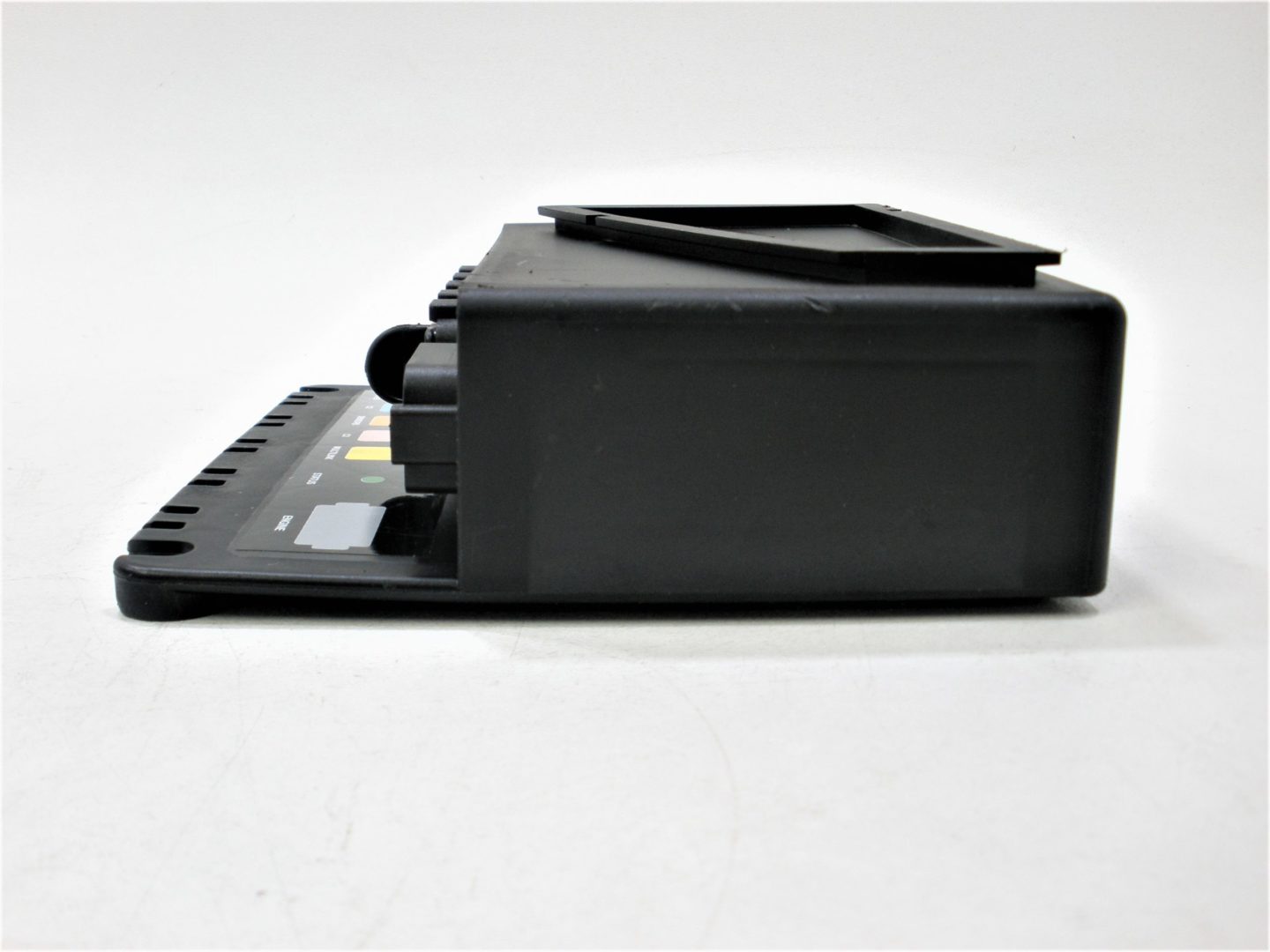 volvo-penta-hiu-engine-control-3841726-_md_-9-22-20-geiorjgpeoigjpeiogjwpeiogjpeojipoeij-4-