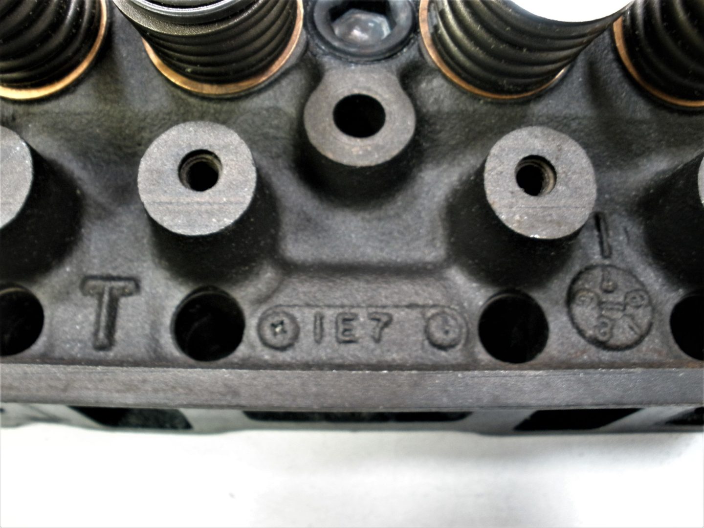 ford-cylinder-head-ie7-_md_-10-2-20-oeirgjoperigjpeorigjperiogjpeorigjeporigjperojigeropgj-3-1-1