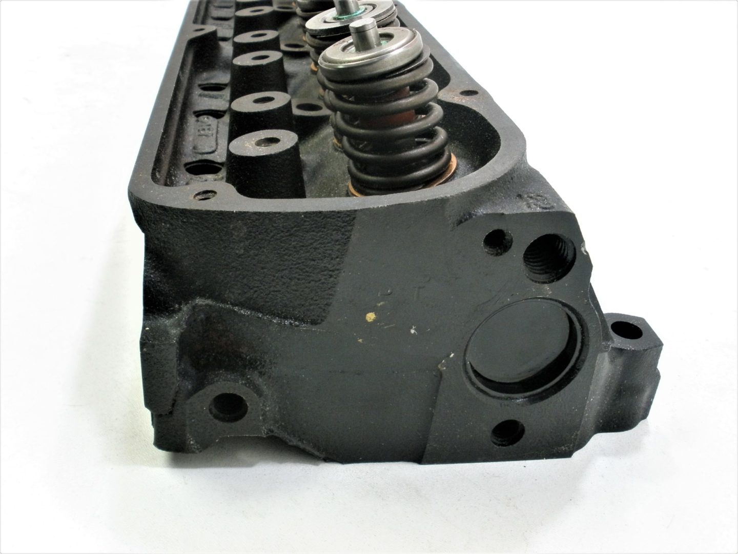 ford-cylinder-head-ie7-_md_-10-2-20-oeirgjoperigjpeorigjperiogjpeorigjeporigjperojigeropgj-6-1-1