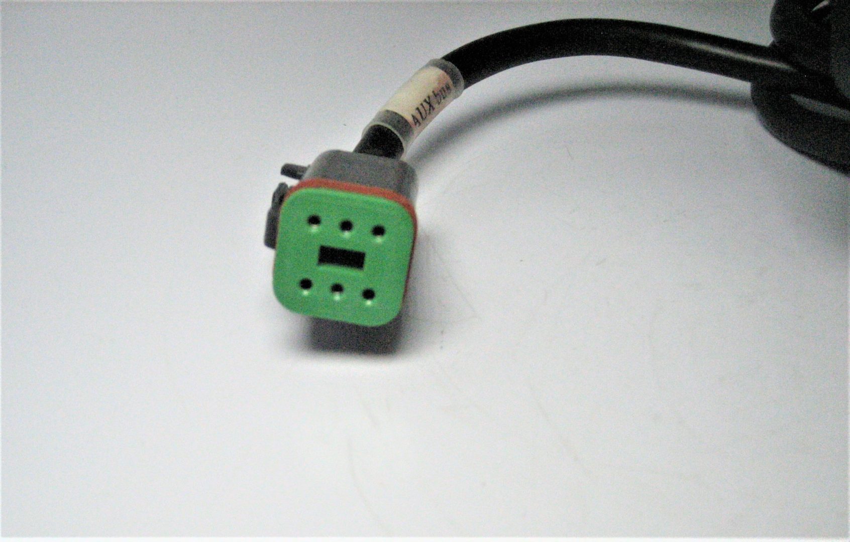 volvo-evc-control-panel-881771_eh_10142020-3-