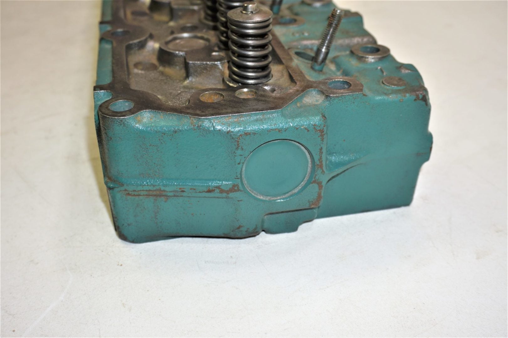 volvo-penta-3803308-cylinder-head-_md_-10-6-20-ewropigwjeoirgjpoirjpoiwjpogepdddiogjerigje-7-1-1