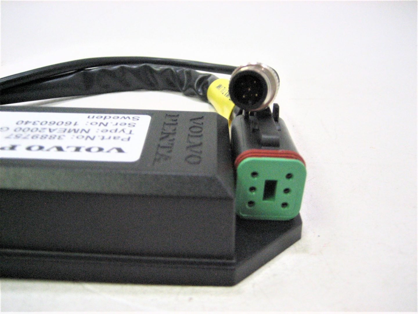 volvo-penta-connector-3889758_eh_1022020-6-