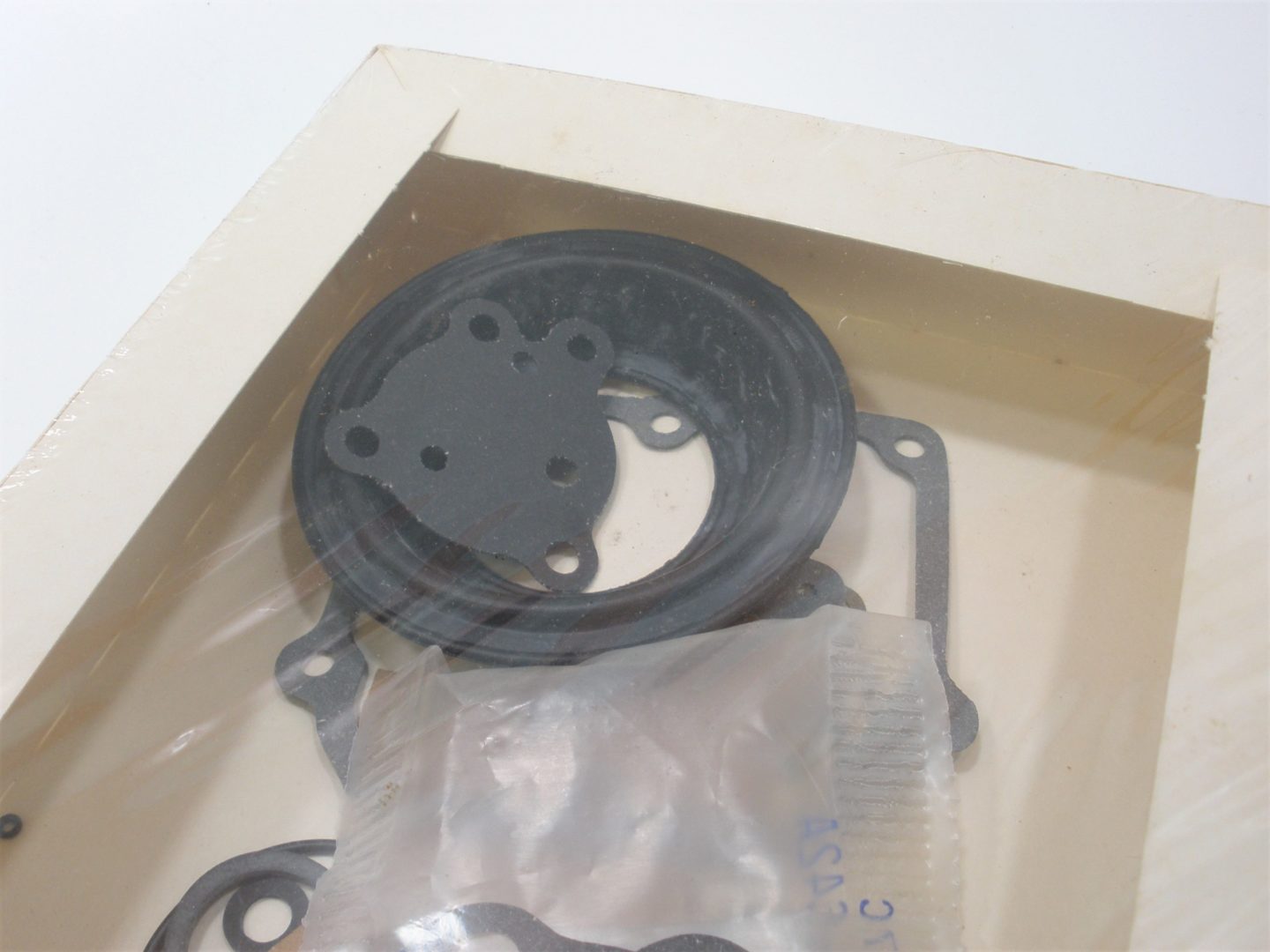 sierra-carburetor-kit-18-7084-_md_-11-6-20-eorigjewpogijiopegjpeoigjpeoigjeogij-6-