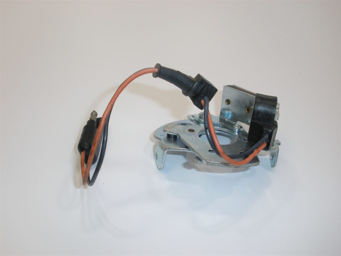 sierra-distributor-pick-up-and-plate-assembly-18-5104-_md_-11-4-20-eoprigjeiogjeiojgiogjwgioeropigjeopgregiorjporiegjer-5-