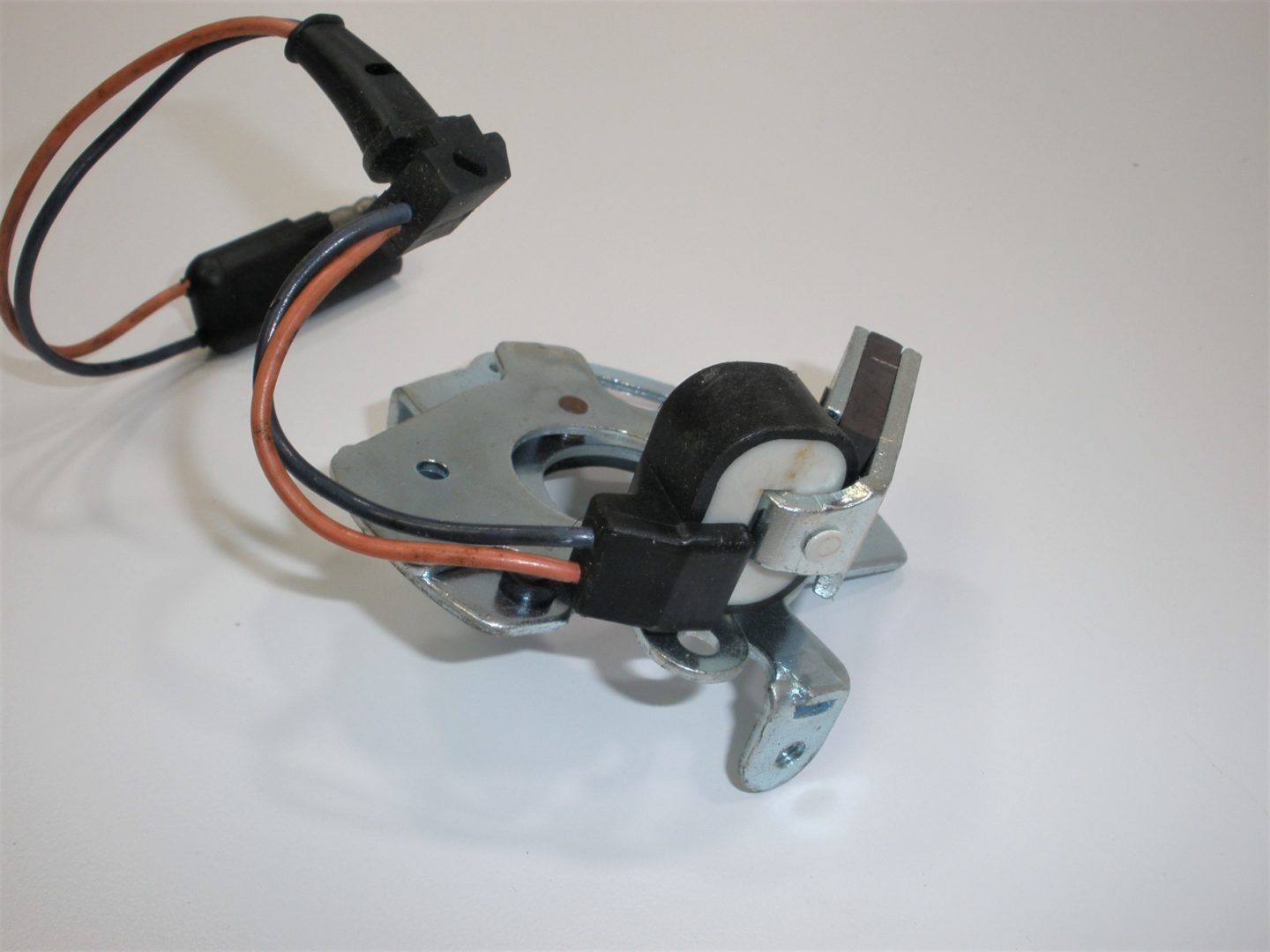 sierra-distributor-pick-up-and-plate-assembly-18-5104-_md_-11-4-20-eoprigjeiogjeiojgiogjwgioeropigjeopgregiorjporiegjer-6-