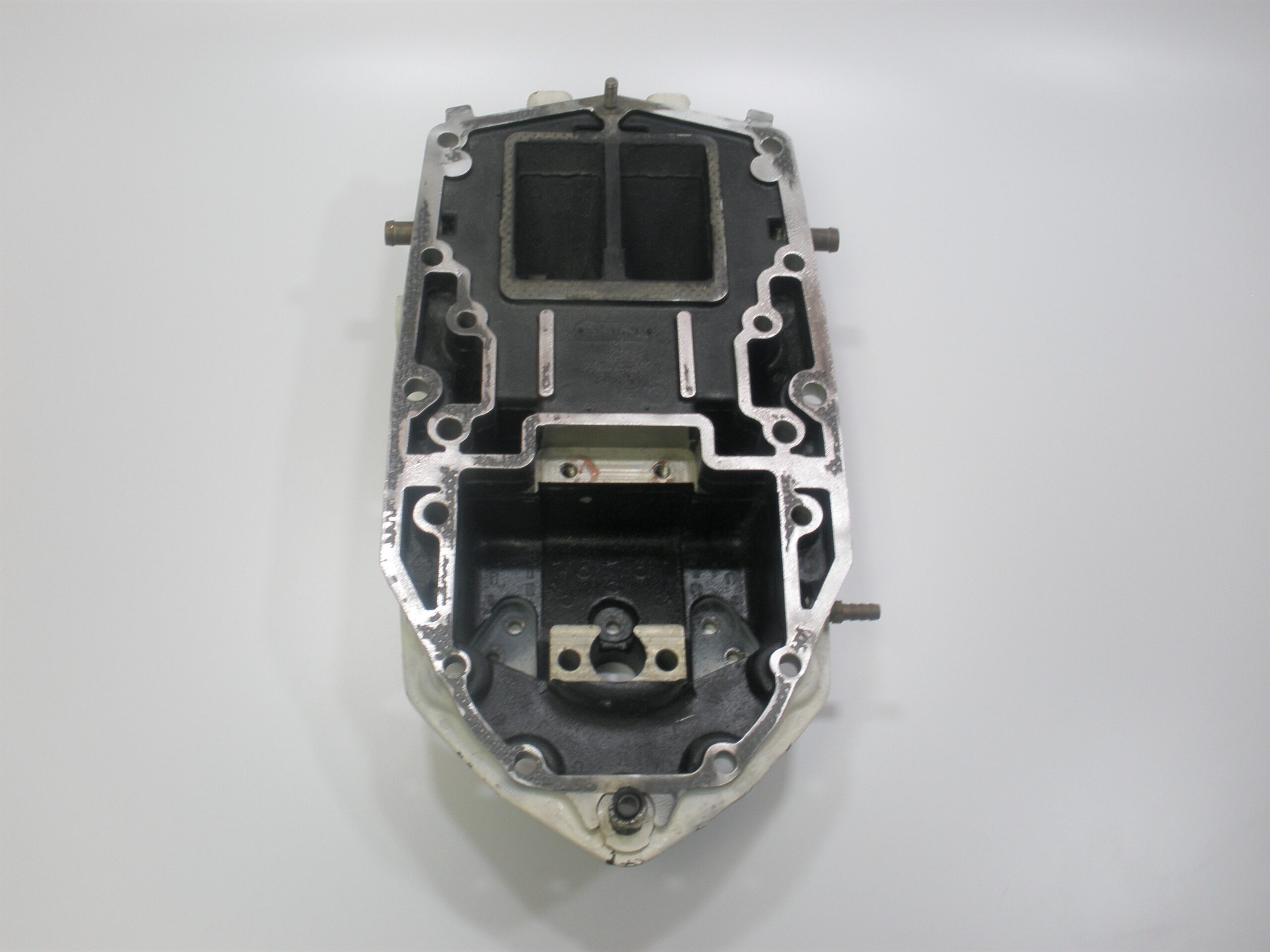 brp-351536-evinrude-johnson-outboard-boat-motor-engine-midsection-_-md-_-12-8-20-oweprigjpoeigjweiogjgiojoifllljasoifjsiopfxvxzm-vnxm-cv-14-17-