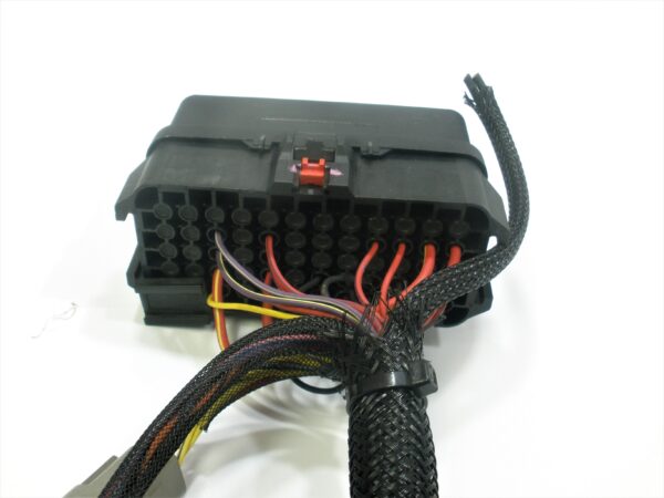 brp-ski-doo-snowmobile-engine-motor-fuse-box-panel-wire-harness-with-cover_md_-12-10-20-poeirfjpoeifjpeoirfjpoerifjpoeirfjperioofjeriojfepwrfj-3-