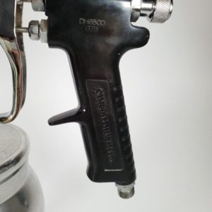 ms_campbell-hausfeld-dh6500-standard-duty-automotive-paint-spray-gun-1qt-canister_12082020_0858-2-