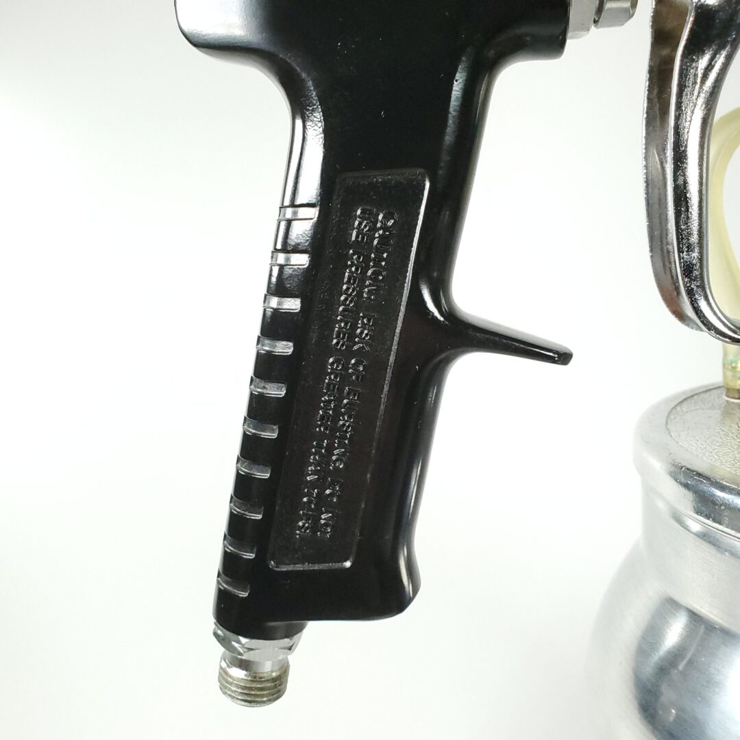 ms_campbell-hausfeld-dh6500-standard-duty-automotive-paint-spray-gun-1qt-canister_12082020_0858-3-