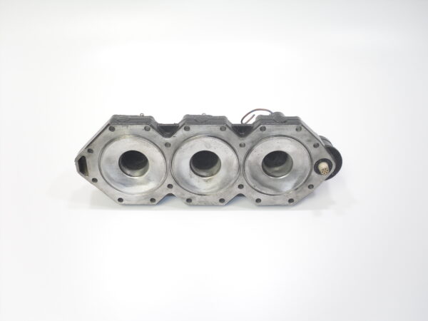 omc-344497-cylinder-head-w-injectors_js_12142020-845-7-