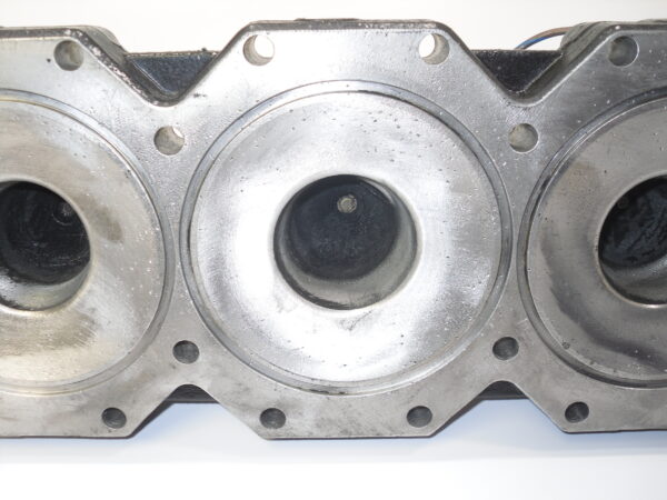 omc-344497-cylinder-head-w-injectors_js_12142020-845-9-