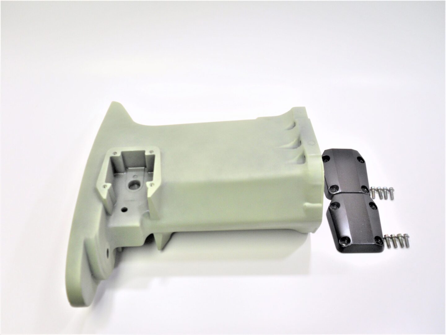 omc-435433-exhaust-housing_js_12142020-151-1-