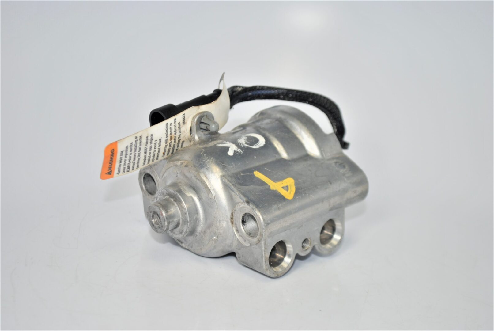omc-fuel-injector-5009208_eh_12112020-7-