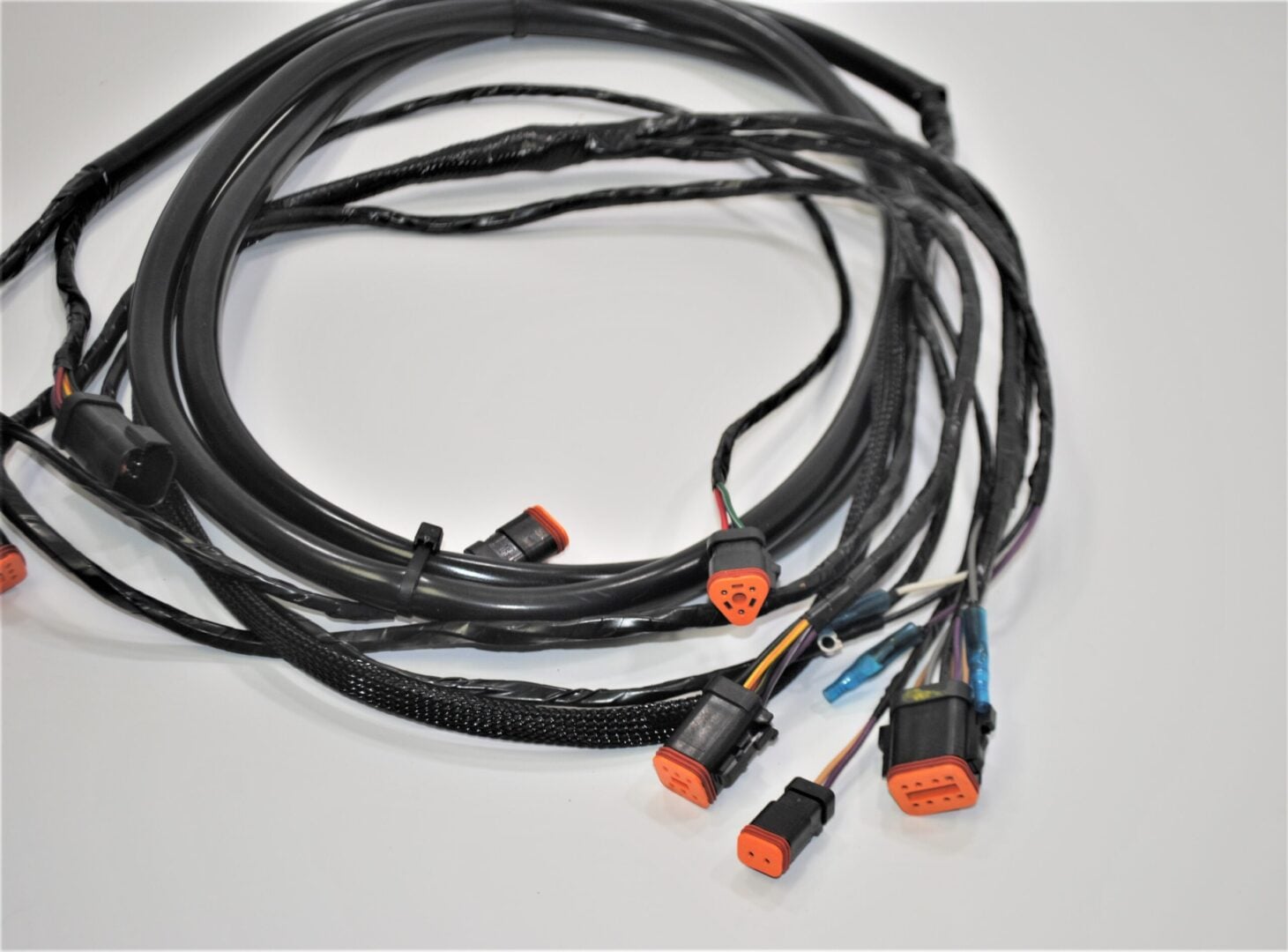 omc-harness-176339_eh_1232020-5-