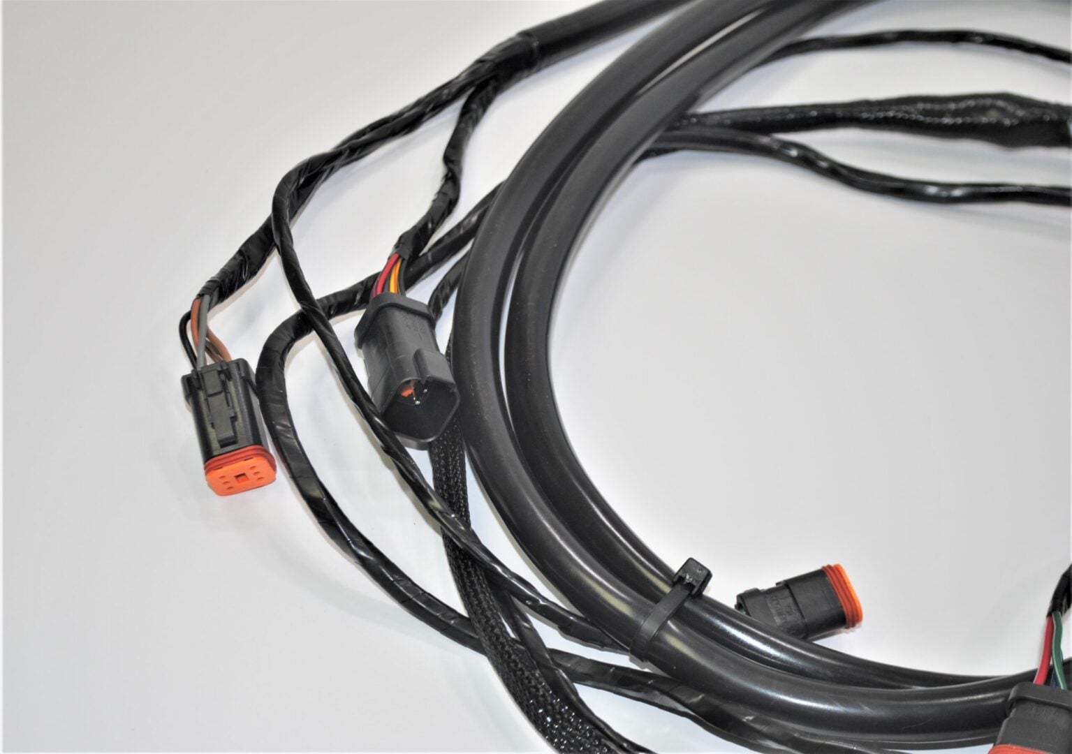 omc-harness-176339_eh_1232020-6-
