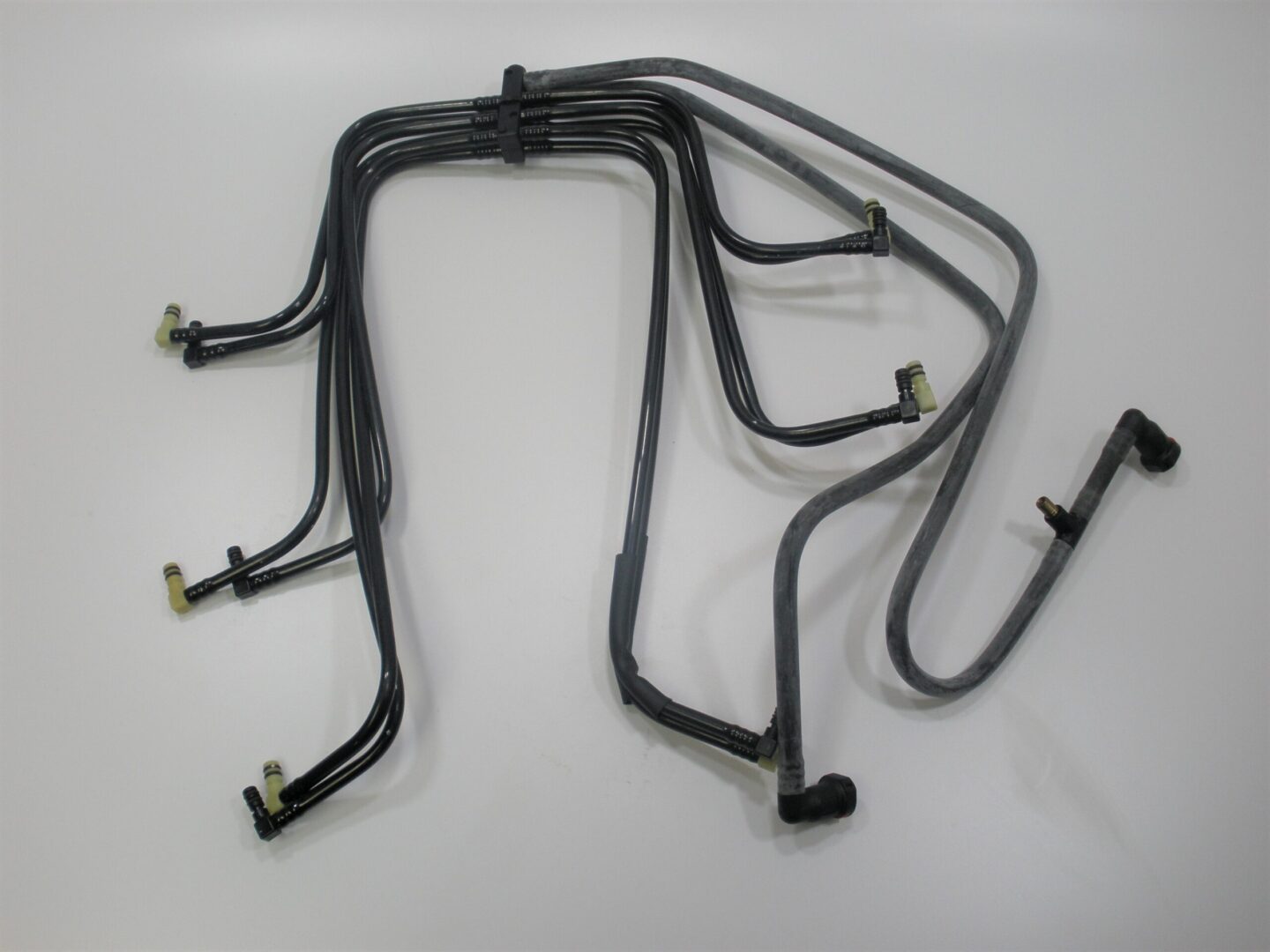 omc-johnson-evinrude-v6-fuel-manifold-return-supply-assembly-5001276-_md_-12-15-20-foqweijpwoefijqwopiefjweiofjqweofijowpqiefjopwfijei-1-