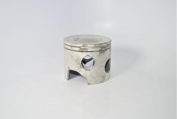 omc-piston-432969_eh_1212020-5-