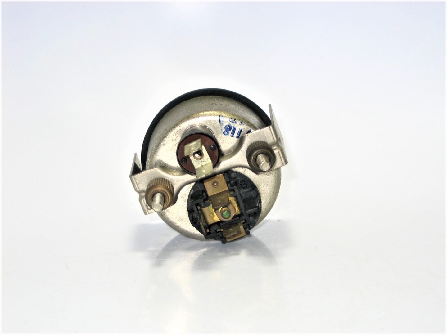 vdo-gauge-352-271_eh_1252021-5-