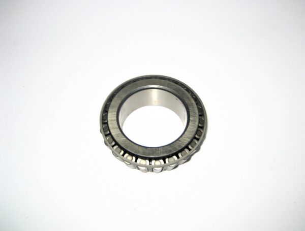 volvo-bearing-184649_eh_1192021-5-