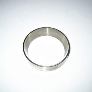 volvo-bearing-184649_eh_1192021-8-