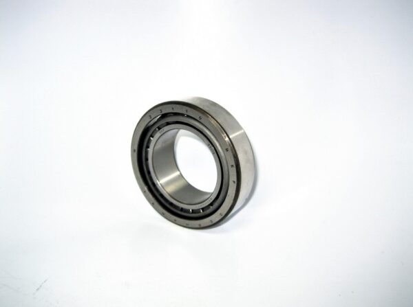 volvo-bearing-184649_eh_1192021-9-