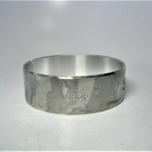 volvo-bushing-1556514_eh_1142021-3-