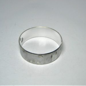 volvo-bushing-1556514_eh_1142021-4-