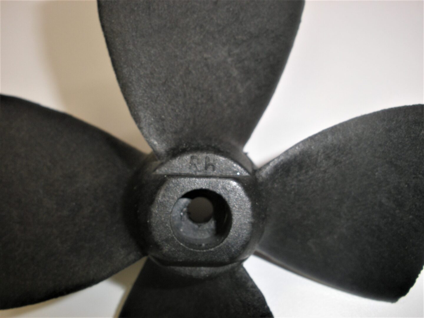 volvo-penta-41100677-ql-bp300-450-boat-bow-thruster-motor-rh-propeller-kit-oem-41100677-_md_-1-18-21-pwoeifjpqowifjwioejpwoifjpweoifpj-6-