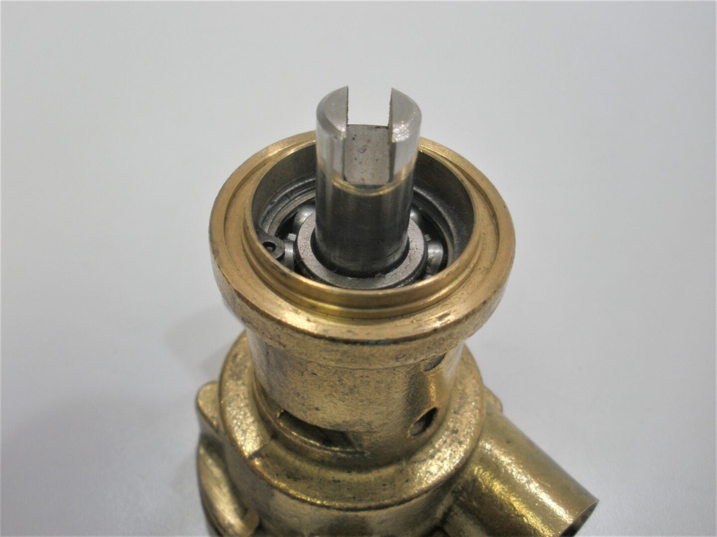 volvo-penta-858065-boat-sterndrive-engine-motor-sea-water-circulating-pump-oem-858065-_md_-1-181-21-gkw-oke-gopkegopegiejgopegjeirgjweiopgj-7-