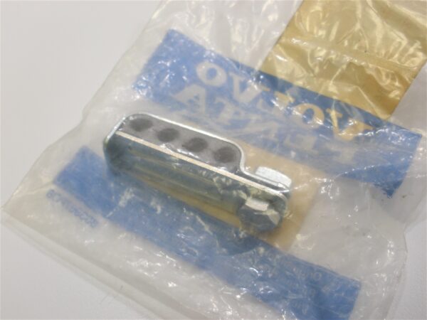 volvo-penta-injector-pressure-pipe-leak-off-line-attaching-clamp-4-pipes-8194353-_md_-1-20-21-qwopeifjpwoiefjpiojpcvoixjpiozxcvj-4-