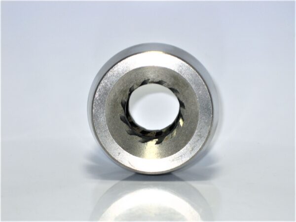 volvo-sleeve-839628_eh_1252021-7-