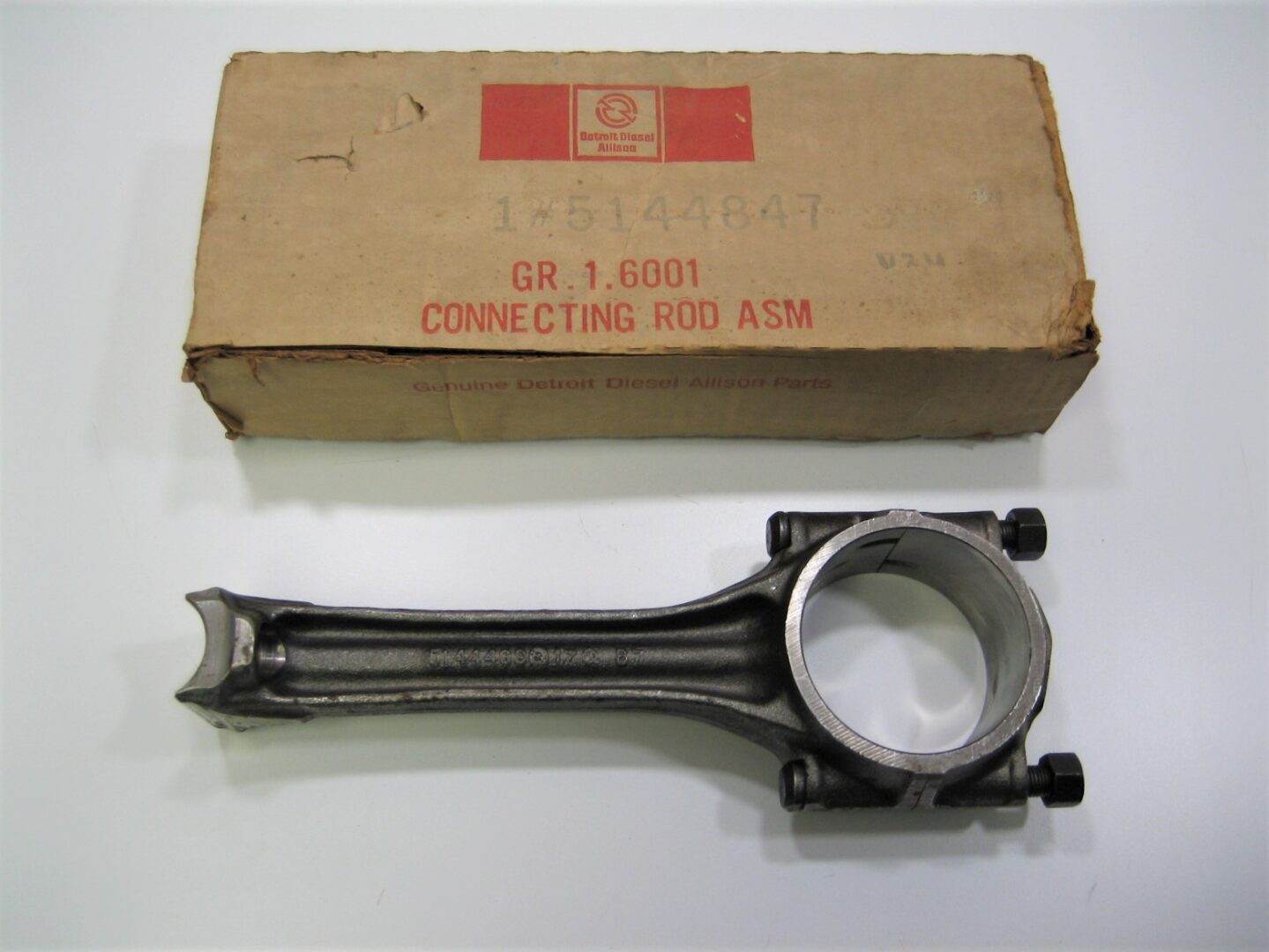 detroit-diesel-5144847-71-series-engine-motor-piston-connecting-rod-blemished-_md_-2-3-21-ewoifjwopiefjwifjowfjwoefijwoifjeepf-1-