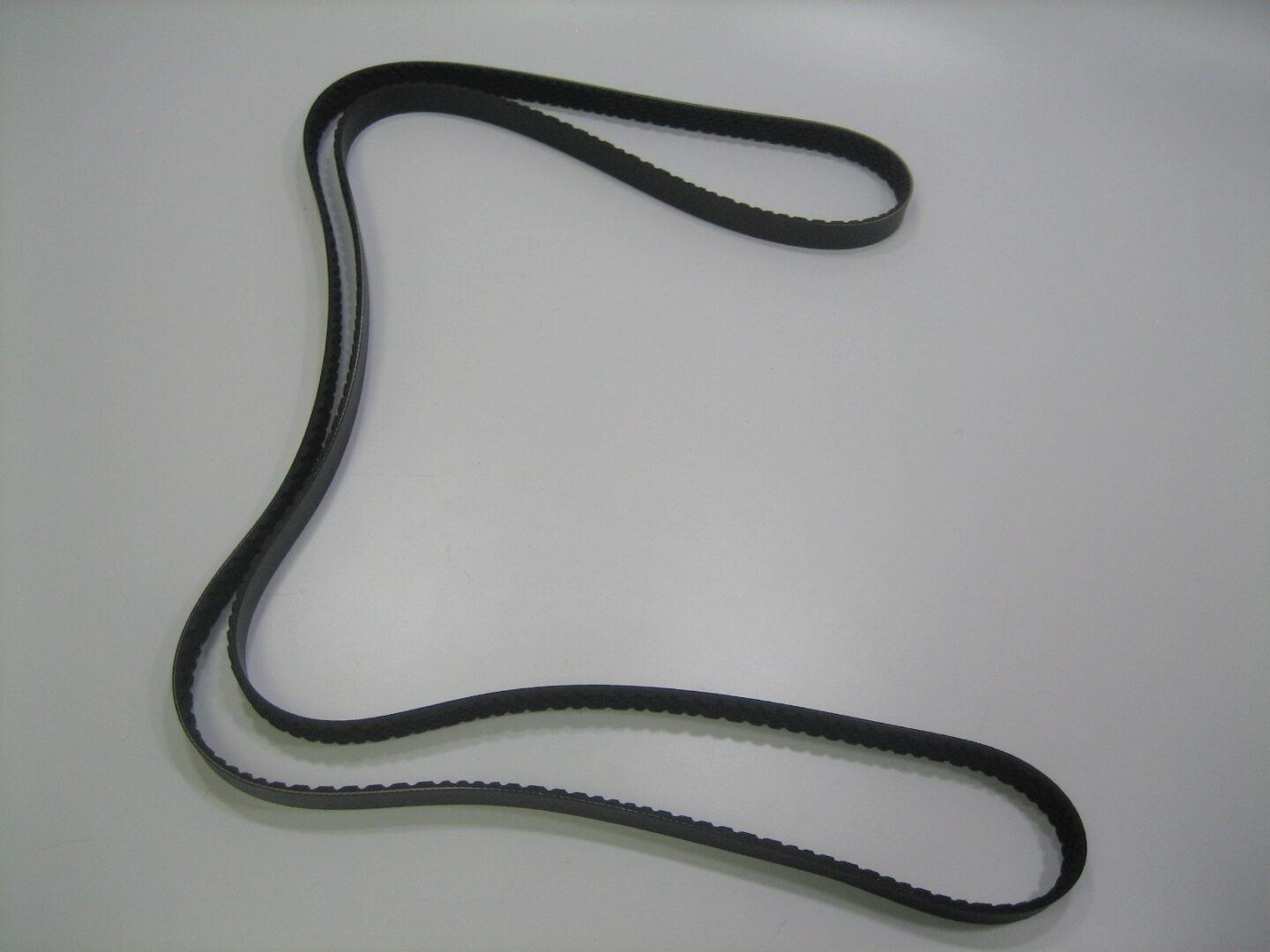 goodyear-4060910-6pk2310-ford-jeep-chrysler-saab-gatorback-serpentine-belt-new-_md_-2-17-21-wpoeifjwpoeifjwopiejfwoiefjpoifioe-5-
