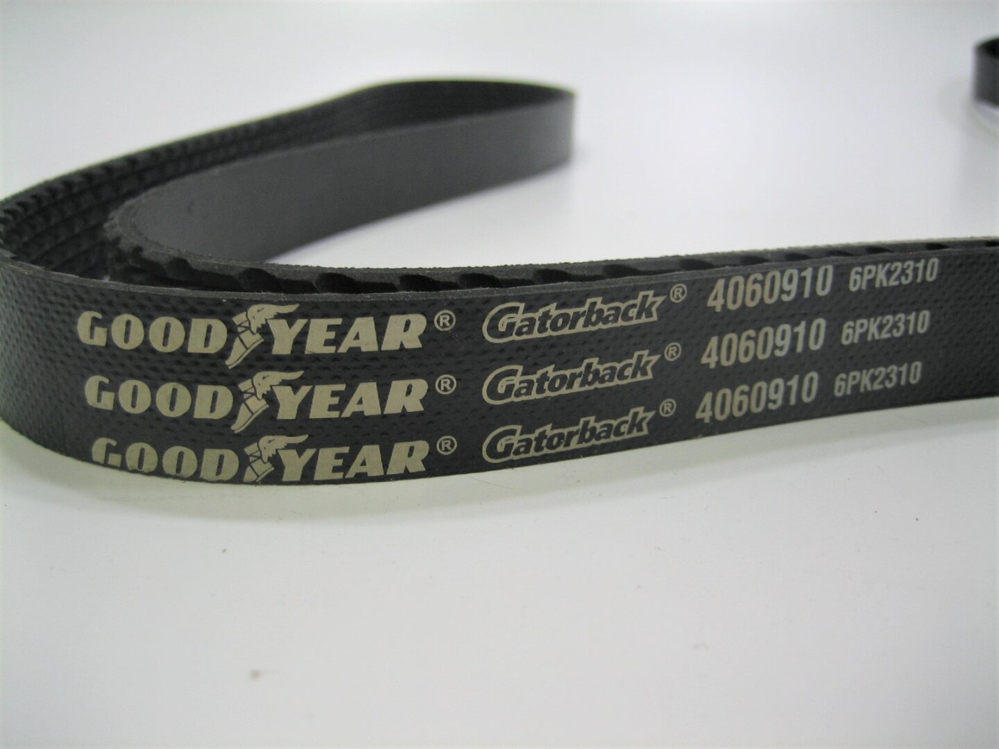 goodyear-4060910-6pk2310-ford-jeep-chrysler-saab-gatorback-serpentine-belt-new-_md_-2-17-21-wpoeifjwpoeifjwopiejfwoiefjpoifioe-7-