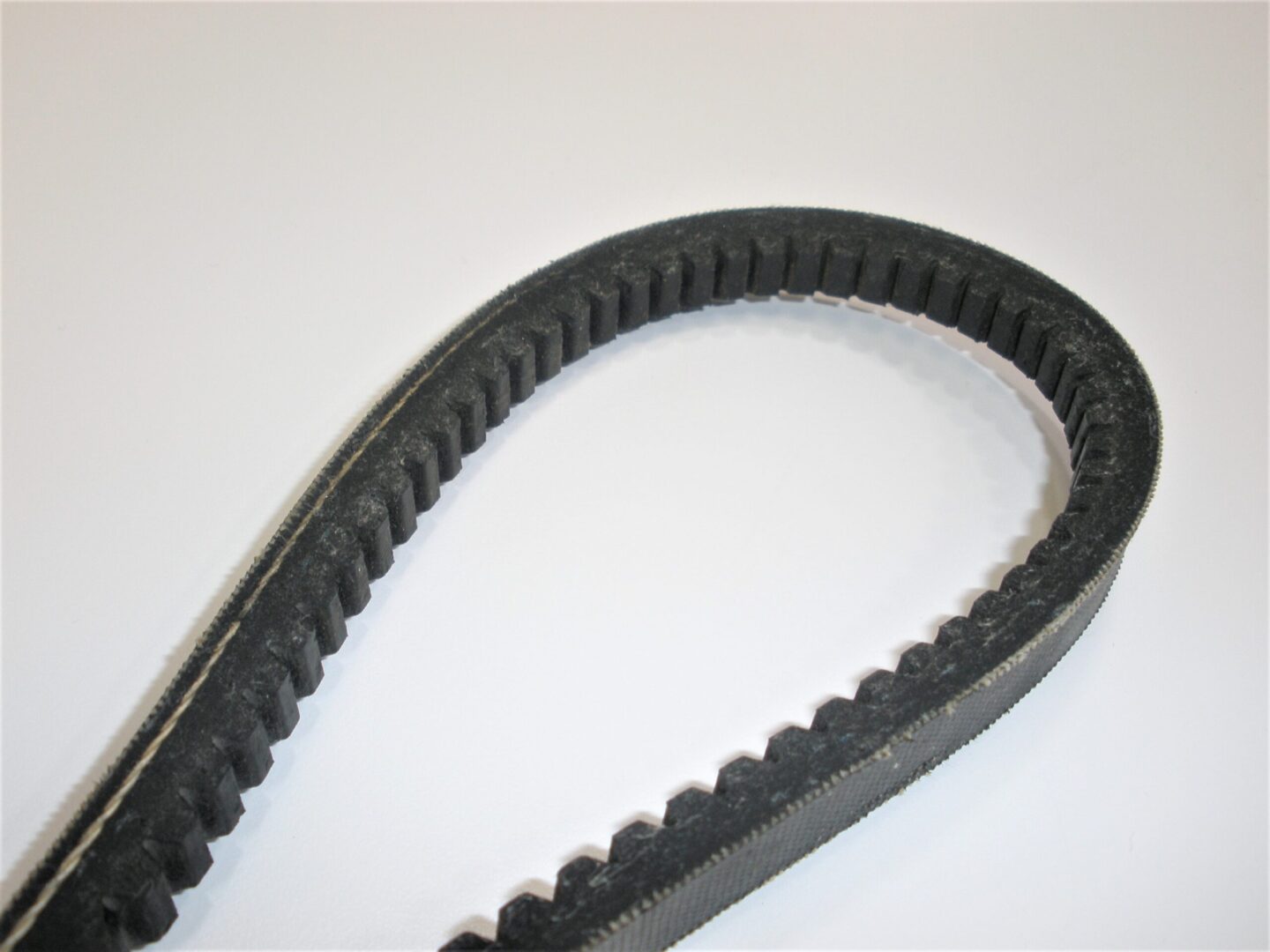 goodyear-4l440-74440-light-duty-fhp-fractional-horsepower-engine-v-belt-new-_md_-2-10-21-wqeoifjqweopfjwopiejopiwfjpwioef-4-